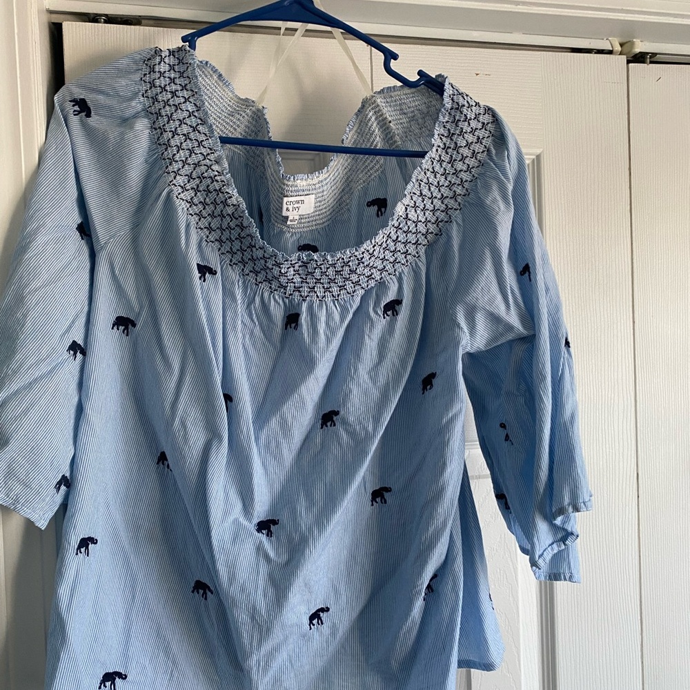 Elephant off the shoulder crown and ivy shirt